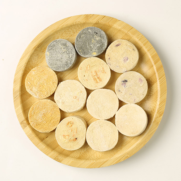 Chicken-Fruit-Vegetable-Krill-Cake